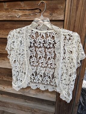 Vintage knit doily cardigan
